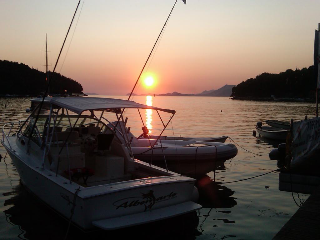 Apartments Red Coral Cavtat Buitenkant foto